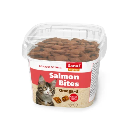 Sanal cat food with salmon